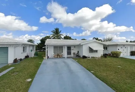 5810 NW 82nd Terrace Tamarac FL 33321