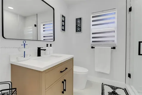 172 Plantation Circle Naples FL 34104