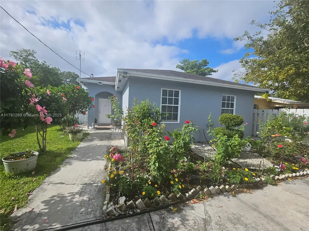 3028 NW 95th Street Miami FL 33147