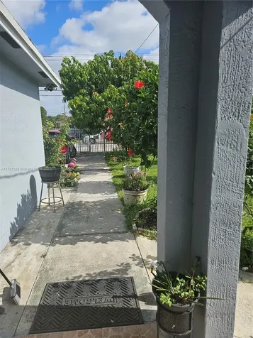 3028 NW 95th Street Miami FL 33147