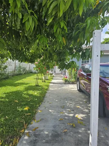 3028 NW 95th Street Miami FL 33147
