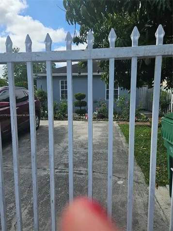 3028 NW 95th Street Miami FL 33147