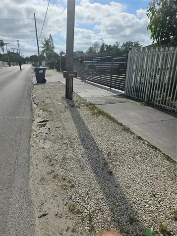 3028 NW 95th Street Miami FL 33147