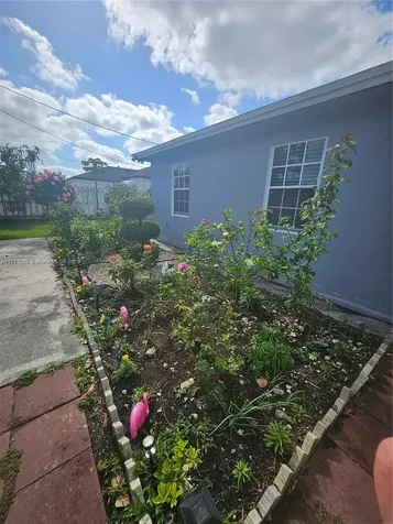 3028 NW 95th Street Miami FL 33147