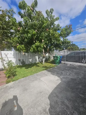 3028 NW 95th Street Miami FL 33147