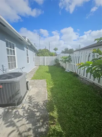 3028 NW 95th Street Miami FL 33147