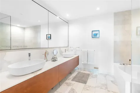10201 Collins Avenue Bal Harbour FL 33154