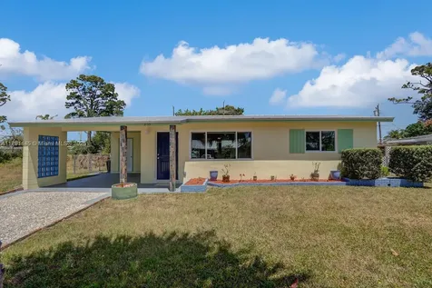 3135 SE Mimosa Street Stuart FL 34997