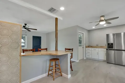 3135 SE Mimosa Street Stuart FL 34997