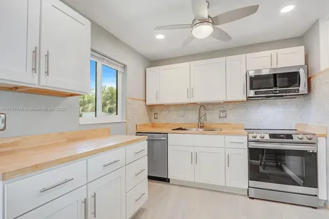 3135 SE Mimosa Street Stuart FL 34997