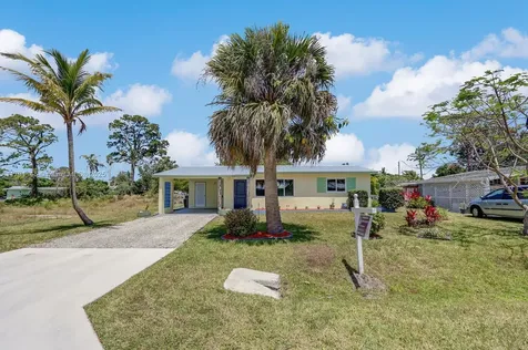 3135 SE Mimosa Street Stuart FL 34997
