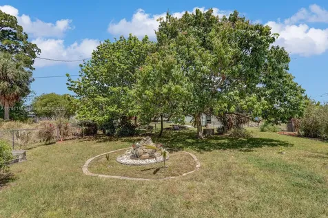 3135 SE Mimosa Street Stuart FL 34997