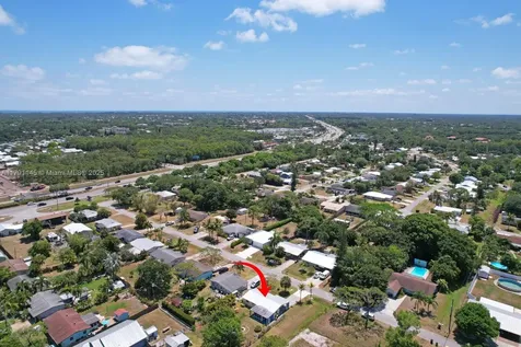 3135 SE Mimosa Street Stuart FL 34997