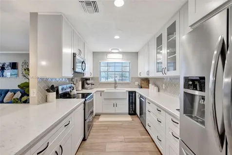 5136 SW 90th Avenue Cooper City FL 33328