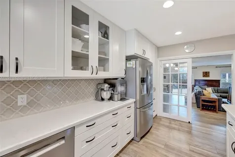 5136 SW 90th Avenue Cooper City FL 33328