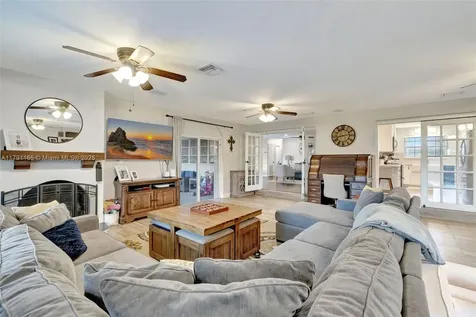 5136 SW 90th Avenue Cooper City FL 33328