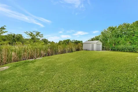 5136 SW 90th Avenue Cooper City FL 33328