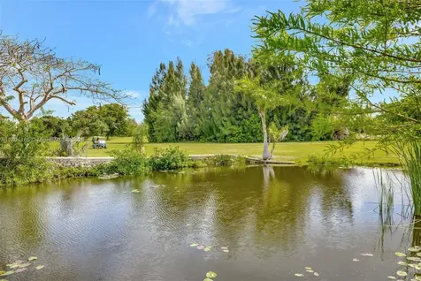5136 SW 90th Avenue Cooper City FL 33328