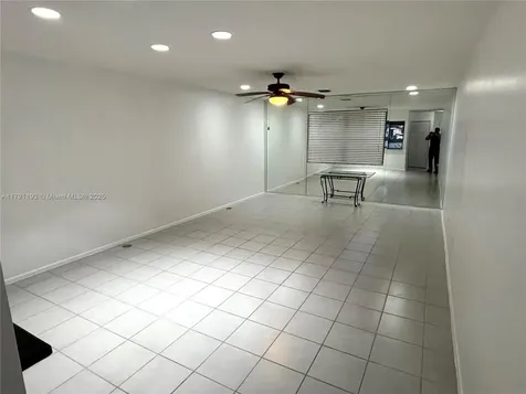 120 Roselle Court Royal Palm Beach FL 33411
