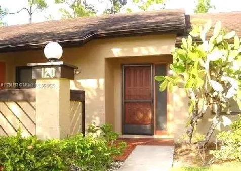 120 Roselle Court Royal Palm Beach FL 33411