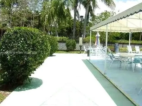 120 Roselle Court Royal Palm Beach FL 33411