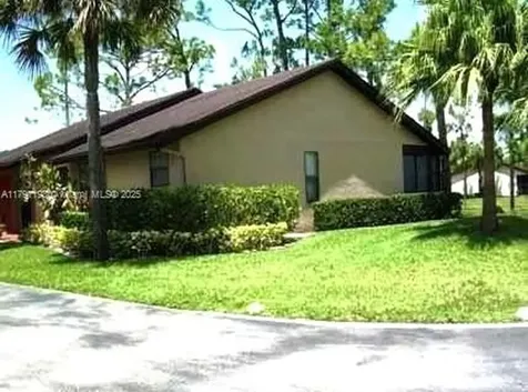 120 Roselle Court Royal Palm Beach FL 33411