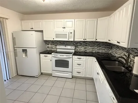 120 Roselle Court Royal Palm Beach FL 33411