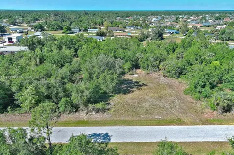 11117 1st Avenue Punta Gorda FL 33955