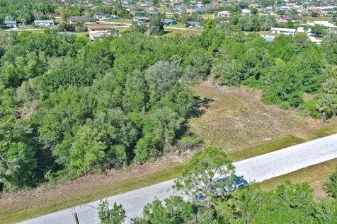11117 1st Avenue Punta Gorda FL 33955
