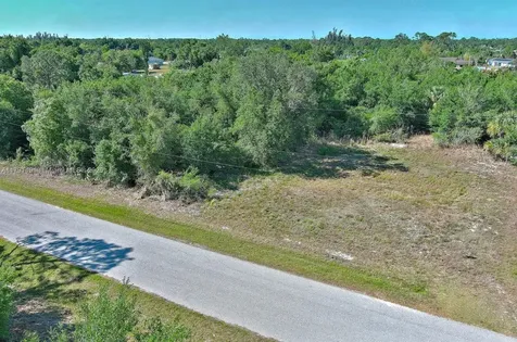 11117 1st Avenue Punta Gorda FL 33955