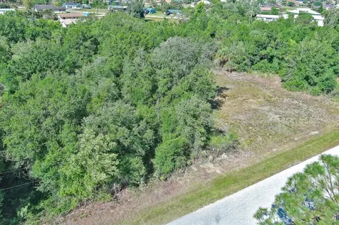11117 1st Avenue Punta Gorda FL 33955