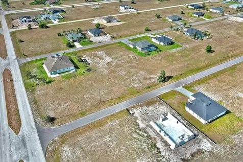 4008 NW 38th Lane Cape Coral FL 33993