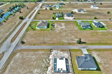 4008 NW 38th Lane Cape Coral FL 33993