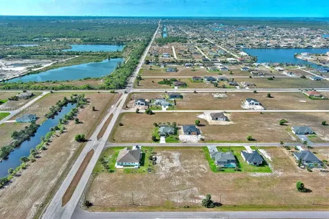 4008 NW 38th Lane Cape Coral FL 33993