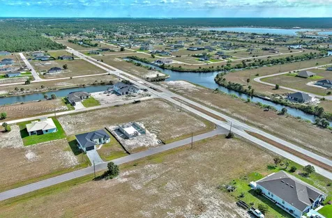 4008 NW 38th Lane Cape Coral FL 33993