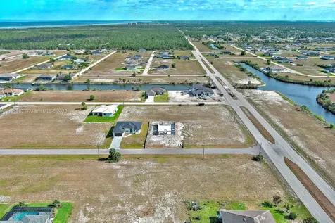 4008 NW 38th Lane Cape Coral FL 33993