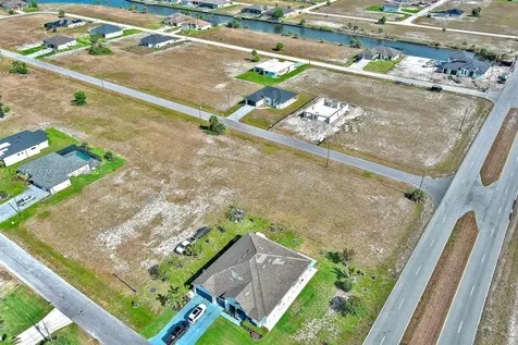 4008 NW 38th Lane Cape Coral FL 33993