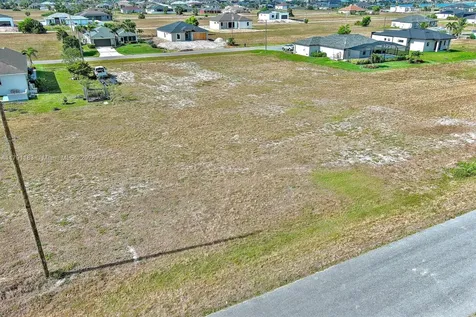 4008 NW 38th Lane Cape Coral FL 33993