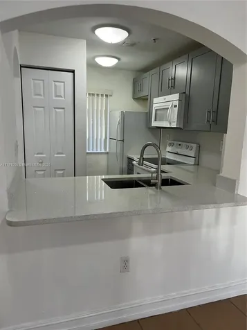 7985 NW 8th Street Miami FL 33126