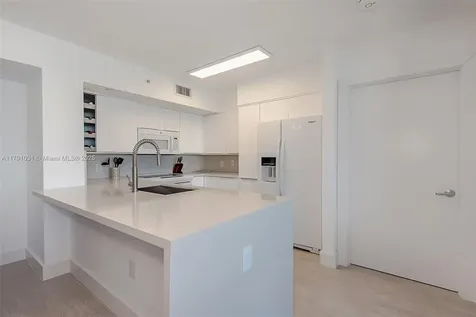 90 Alton Road Miami Beach FL 33139