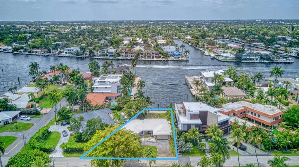 2019 NE 31st Avenue Fort Lauderdale FL 33305