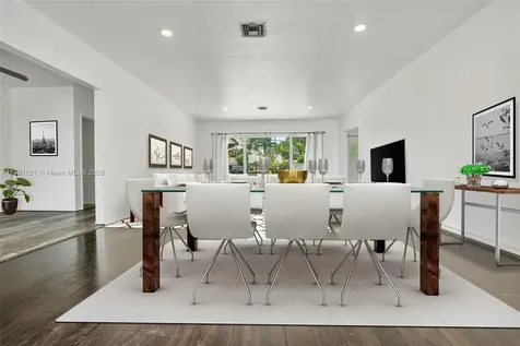 2019 NE 31st Avenue Fort Lauderdale FL 33305