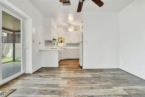 2019 NE 31st Avenue Fort Lauderdale FL 33305