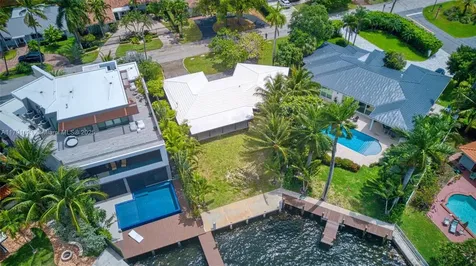 2019 NE 31st Avenue Fort Lauderdale FL 33305