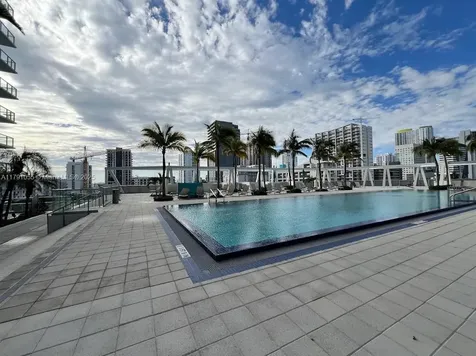 79 SW 12th Street Miami FL 33130