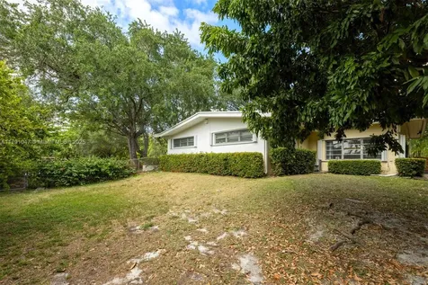 7920 SW 132nd Street Pinecrest FL 33156