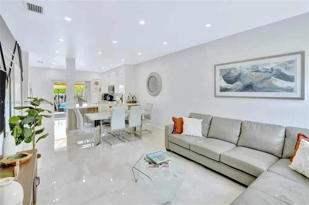16922 SW 138th Court Miami FL 33177