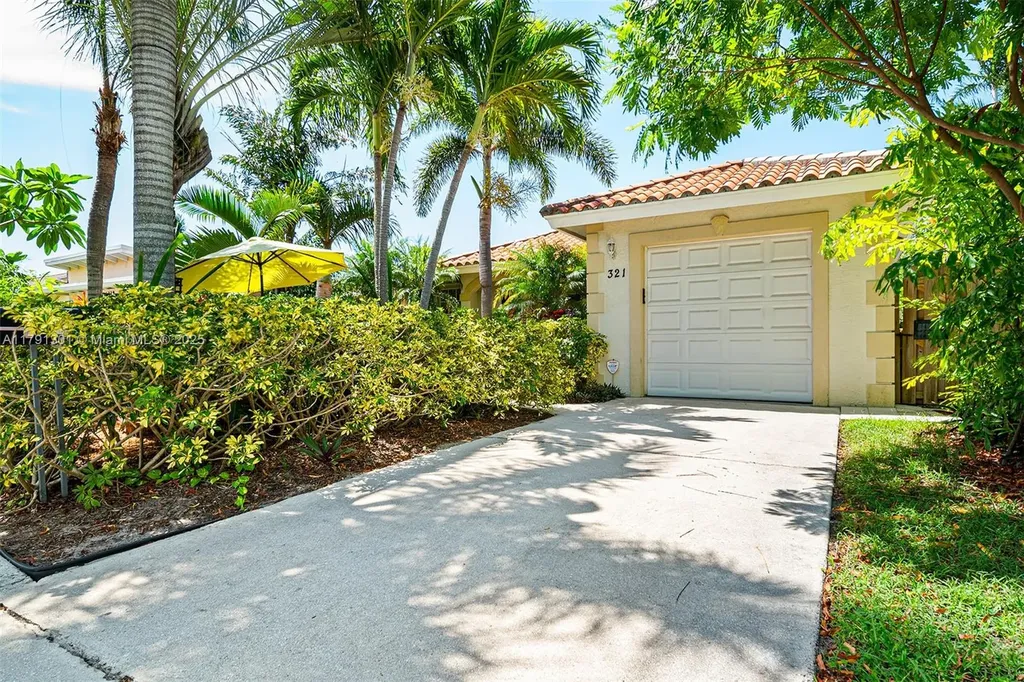 321 Princeton Drive Lake Worth FL 33460