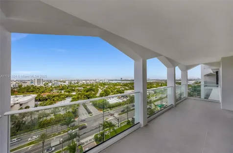 9801 Collins Avenue Bal Harbour FL 33154