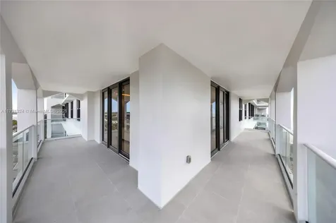 9801 Collins Avenue Bal Harbour FL 33154